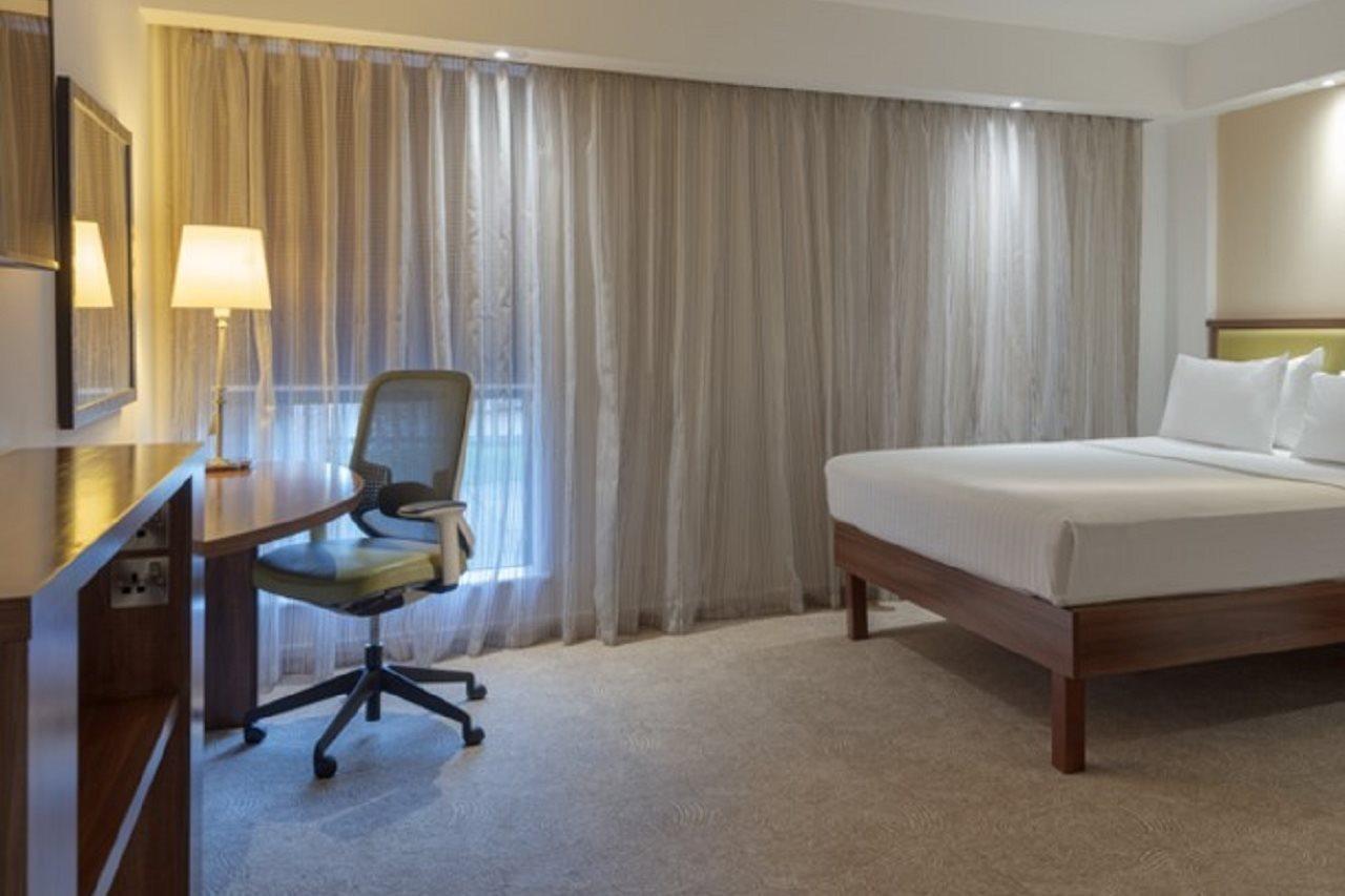 Hampton By Hilton Corby Hotel Ngoại thất bức ảnh